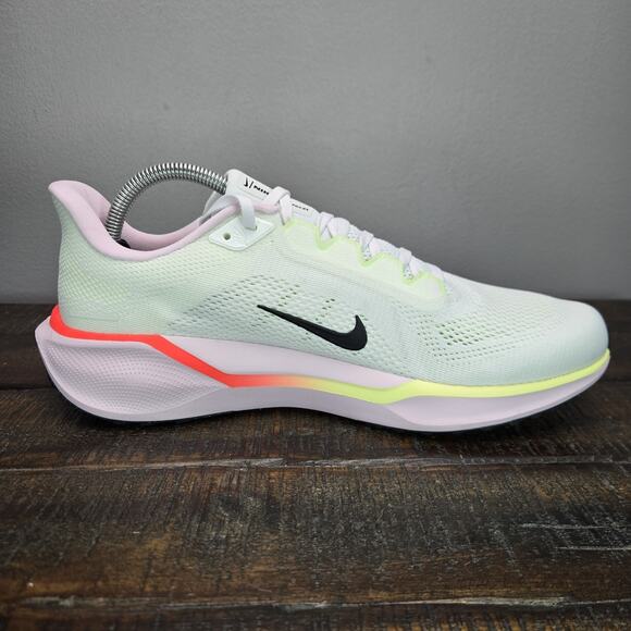 NEW Nike Air Zoom Pegasus 41 Womens Size 11 Running Shoes White Lime IB4377 100 - Picture 8 of 12